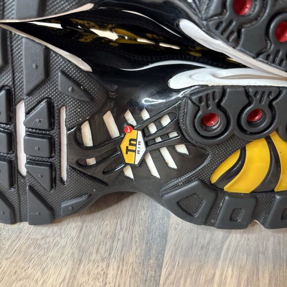 Nike Air Max Plus Women's Snakeskin Sneakers Model CT1555-001 US Size 9.5 - Picture 10 of 12